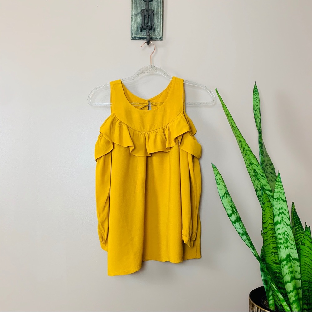 ⭐️MAEVE ruffled blouse⭐️